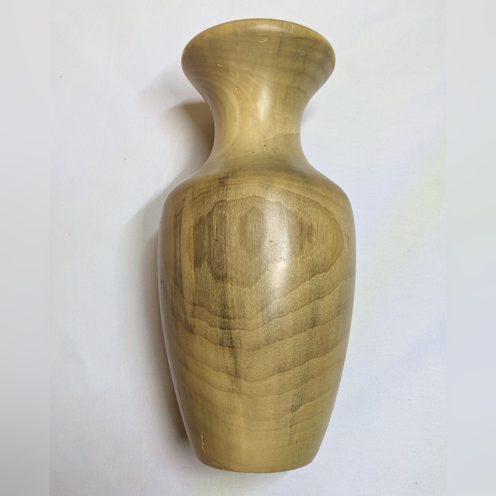Aspen Wood Lathe-turned Vase, Unsigned, 7" Tall - Picture 3 of 5
